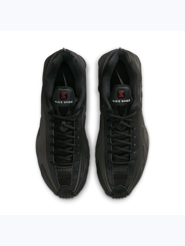 Adidași Nike Shox R4