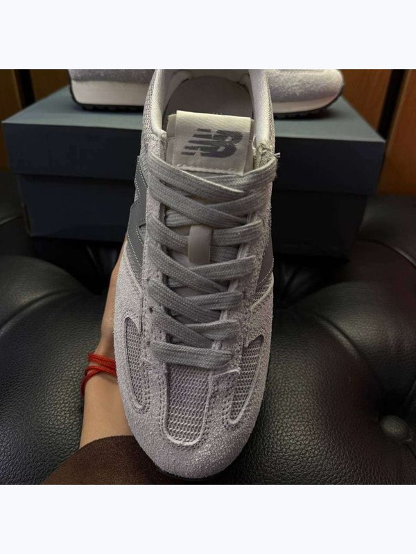 New Balance 237 Grey