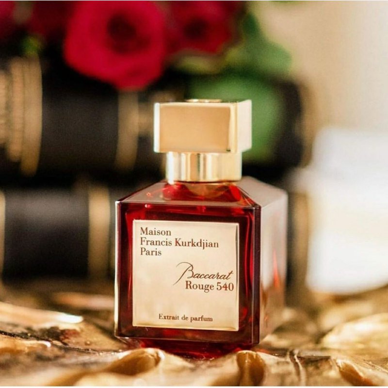 Баккара фрагрантика. Духи Maison Francis Kurkdjian Paris 540. Баккара Руж духи. Kurkdjian Baccarat rouge 540. Maison Francis Kurkdjian Baccarat rouge 540 extrait.